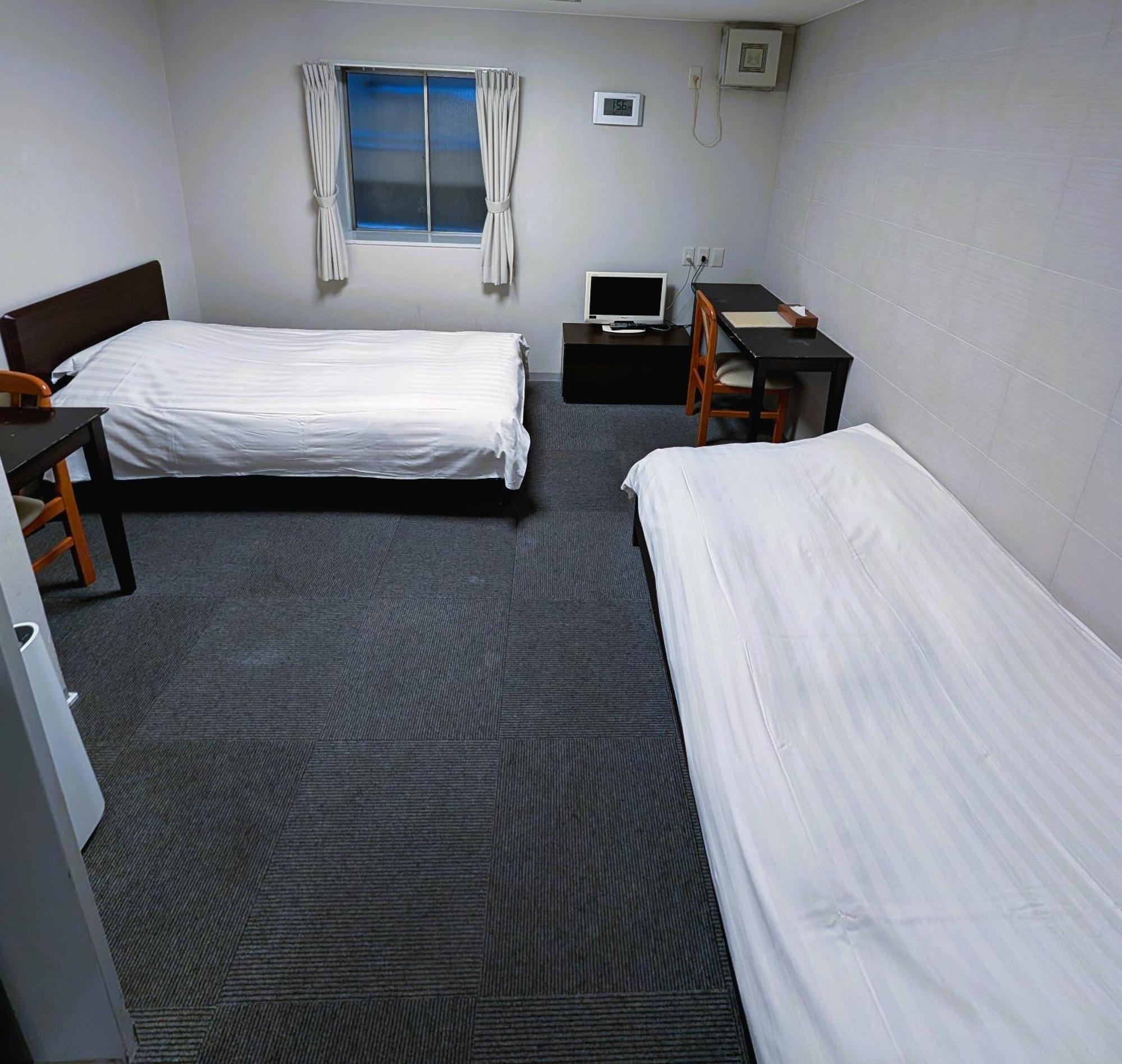 The Shin-Okubo International Hotel Tokyo Exterior photo